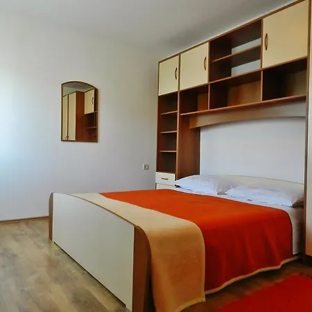 Cetina 405